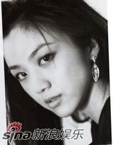 幻灯图集： 荒木经惟黑白影像记录汤唯爱的故事