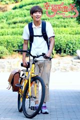 组图：《幸福的面条》热拍 尹施允李菲儿化身茶农