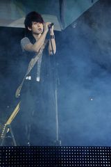 组图：2010快男“毕业典礼”火爆 巡回欢唱会收官