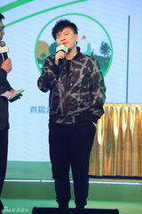 组图：常石磊为北京公益环保行动创作新歌