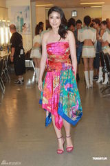 组图：陈慧琳产后复出录节目尽显辣妈本色