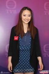 组图：李若彤李丽珍陈慧珊亮相曾志伟新剧发布