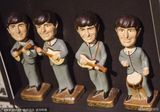 组图：披头士乐队蜡像展获热捧 Q版造型可爱