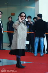 幻灯：第10届百合奖红毯星光熠熠 汤唯成最大亮点