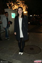 组图：陆川戴立忍曾宝仪等现身张震婚礼