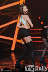 组图：昭宥郑基高MCD夺冠 宣美回归再跳光脚舞