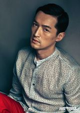 组图：胡歌青胡茬登时尚杂志 混搭熟男魅力