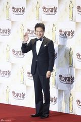 独家高清：李敏镐等亮相2013SBS演技大赏红毯