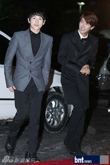 组图：金载沅孙丹菲等盛装亮相MBC演技大奖红毯