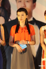 组图：《杜拉拉2》焦俊艳变轻熟女对戏王雷