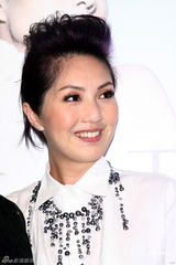 组图：杨千嬅台北发新专辑 陈乔恩送汤慰劳打气 