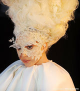 幻灯：全英音乐奖红毯星光熠熠 Lady Gaga雷人依旧