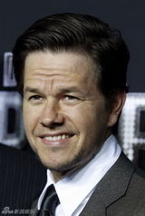 组图：HBO新剧《海滨帝国》纽约首映主创齐聚