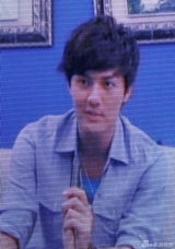 组图：安心亚北京发片 重新诠释“恶女”定义