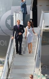 组图：英国凯特王妃频频亮相 偏爱优雅装扮