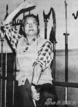 组图：于是之生活便装照 童年凄苦晚年失语