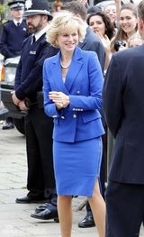 组图：《戴安娜》片场曝光 王妃优雅受爱戴