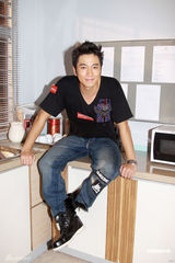 高清图：陈豪钟嘉欣等出席新剧开镜仪式