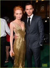 组图：《巨人杀手杰克》首映 英伦型男挑大梁