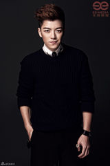 组图：李宇春魏晨领衔天娱大片 2013快男显朝气