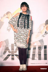 组图：“阿福”邓福如发片 张清芳黄磊献祝福