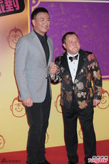 组图：曾志伟六十大寿庆宴成龙赵本山等齐贺