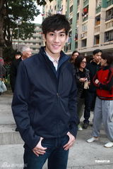 组图：曾志伟李治廷等宣传电影《我爱HK开心万岁》