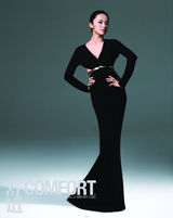 高清图：姚晨登时尚杂志封面 光影交融神秘性感