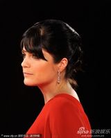 组图：《黑马》首映 布莱尔带初生儿子走红毯