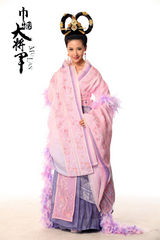 组图：《巾帼大将军》曝宫廷定妆照 将上演女人心计