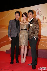 组图：陈法拉传授选美心得 马国明否认恋唐诗咏