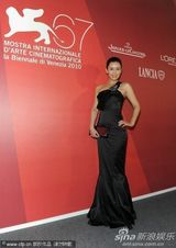 《戈尔巴乔夫》发布会 中国女星米扬展东方魅力