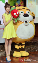 组图：尹胜雅担任第16届首尔国际动漫节宣传大使