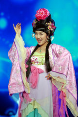 组图：《欢乐英雄》2011最后一季明星荟萃翻唱升级