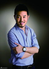 组图：沙溢杂志写真化身魅力先生