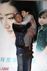 组图：《新妈妈》上海首映 陆毅与角色有共鸣