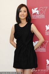 高清图：《玉熙的映画》发布会 导演洪尚秀亮相