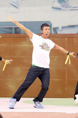 高清组图：黎明梁咏琪莫文蔚等众星献唱太阳计划