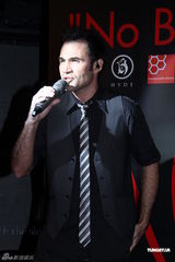 组图：组合METRO发中文大碟 曾翻唱《海阔天空》