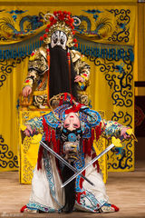 组图：京剧演员丁晓君大连献艺