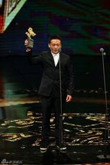 组图：李康生凭《郊游》获最佳男主角