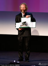 组图：菲利普凭《警察之妻》获评委会特别奖