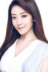 组图：陈紫函恬静优雅写真女人味十足