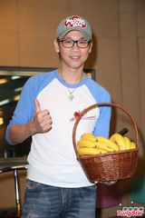 组图：陶喆为高雄跨年演唱会彩排