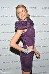 国家评论协会奖晚宴 贝尔和阿弗莱克夫妇亮相(组图)