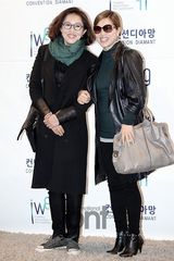 组图：韩星车承桓金艺芬举行婚礼众星祝贺