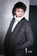 高清：韩演员李尚禹时尚大片 帅气干练气势足