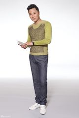 组图：谭耀文时尚大片引领潮流