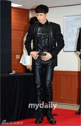 组图：韩团2PM亚巡最终站首尔发布 成员唱新曲