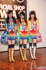 组图：SKE48三位团员来台 彩色裙装亮眼抢镜